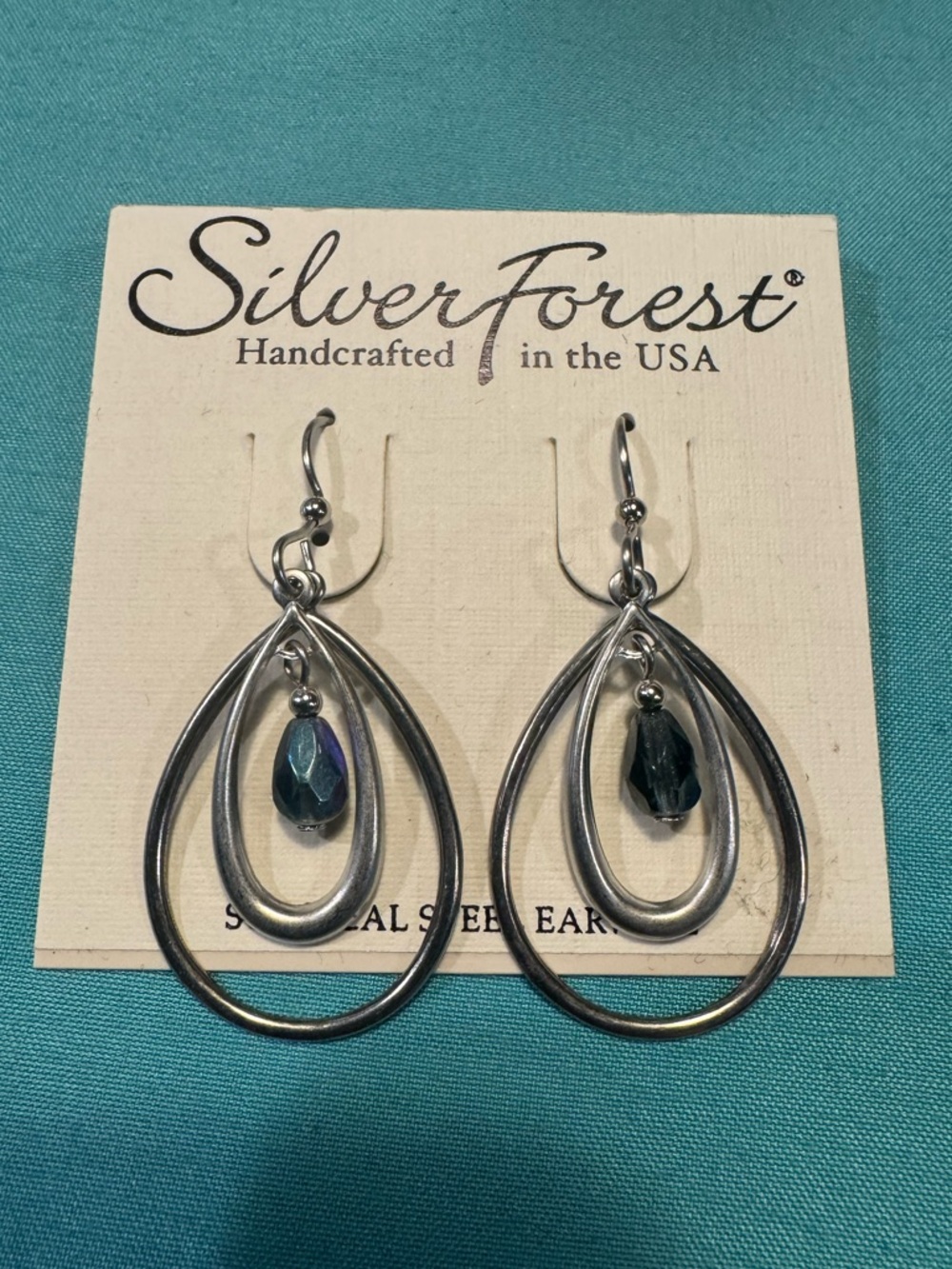 Silver Forest Tapered Blue Gem Tear Drop Dangling Earrings NWT